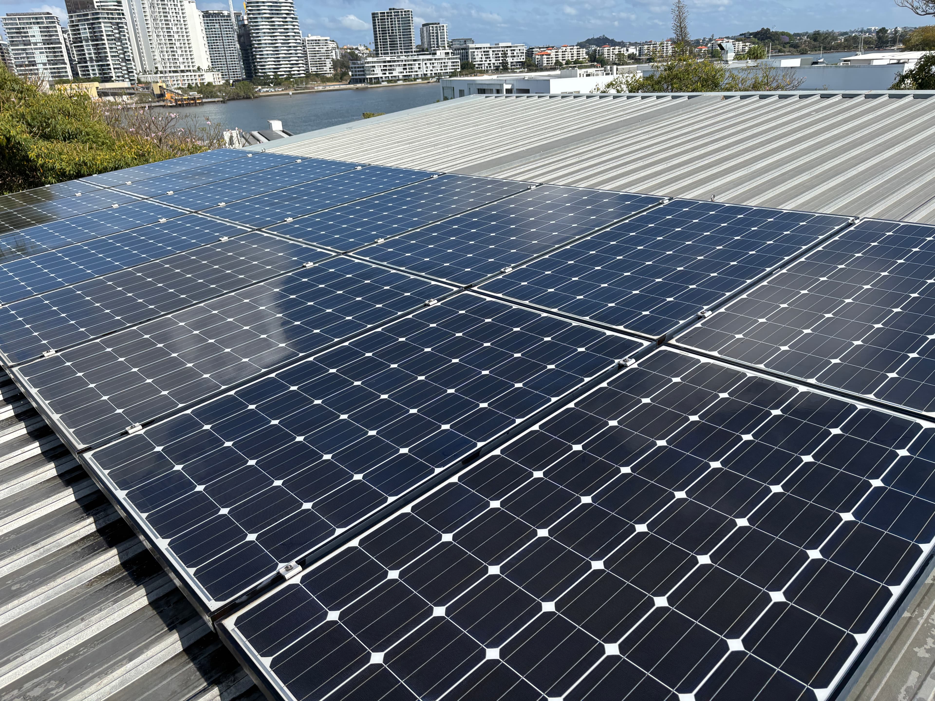 Clean solar panels Brisbane