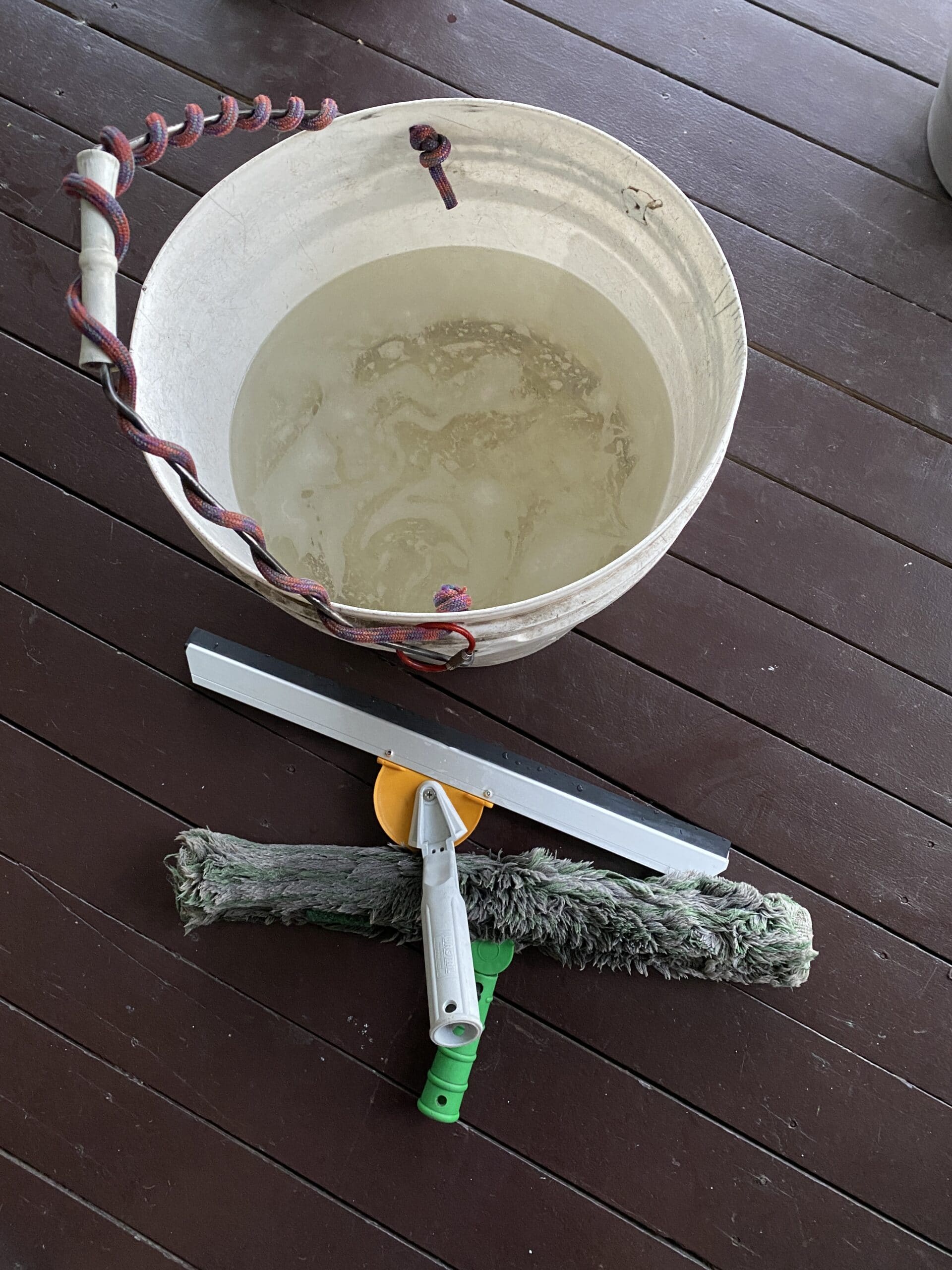 What Is the Best Thing to Clean Windows With?