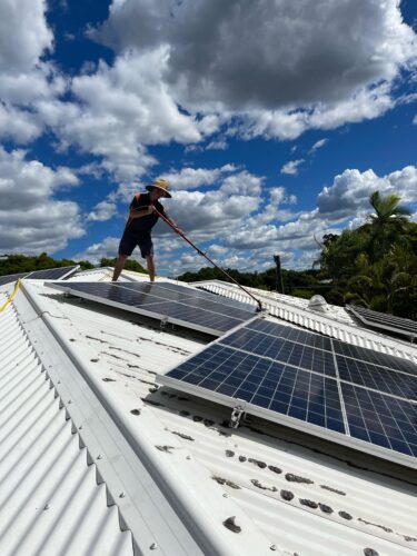 window cleaner using WFP to clean solar panels